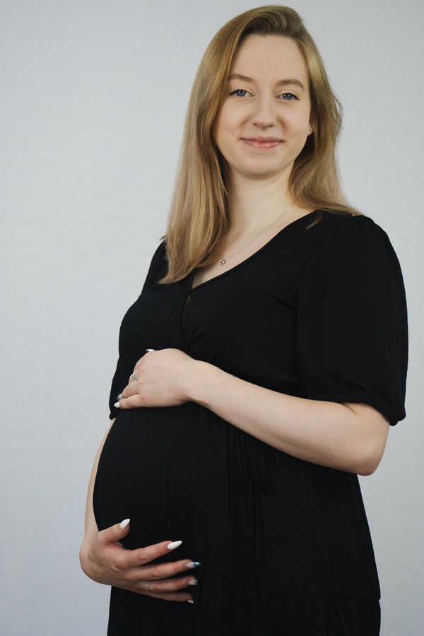 portrait schwangere frau
